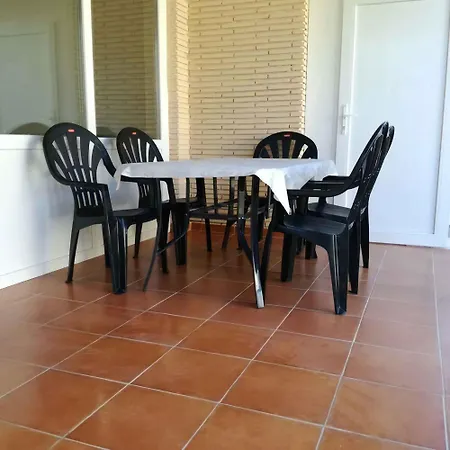 Дом отдыха Homes In 48114 Балатонмариафюрдё