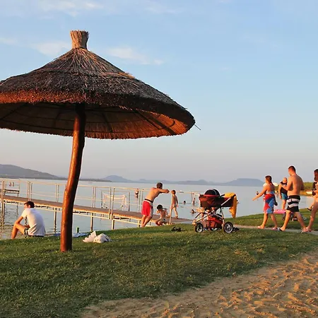Homes In 48114 Casa vacanze Balatonmáriafürdő
