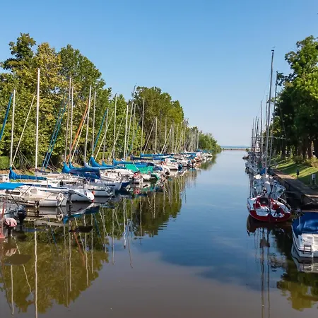 Homes In 48114 Σπίτι διακοπών Balatonmáriafürdő
