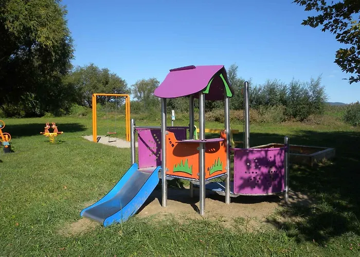 Casa vacanze Homes In 48114 *