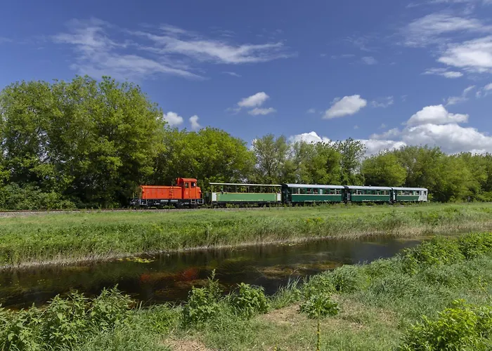 Homes In 48114 Hébergement de vacances Balatonmáriafürdő